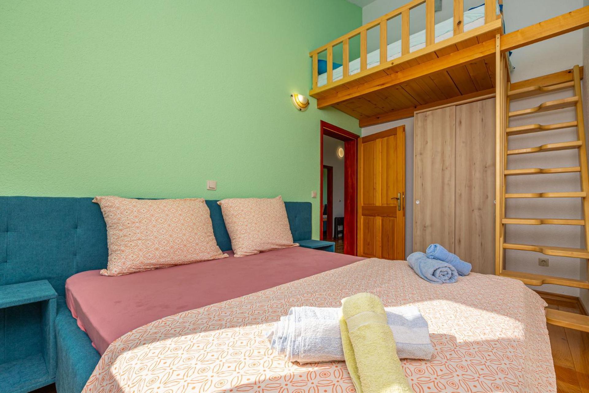 Apartments Francoise Crikvenica Εξωτερικό φωτογραφία